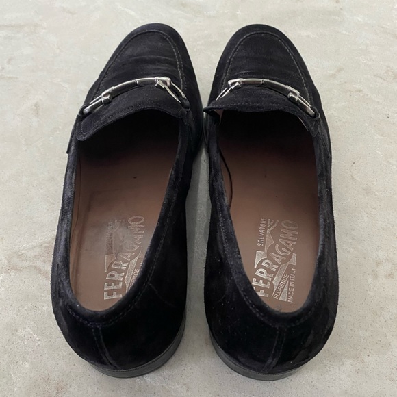 Ferragamo Suede Italian Loafer Size 10E (Wide) - Picture 2 of 6